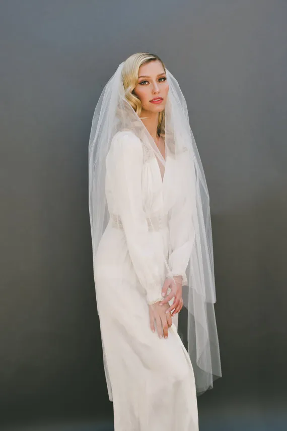 Duas camadas Branco Câmpado De Marfim Veículo Véu Waltz Comprimento Corte Borda Bridal Véu Cuastom Color 121a