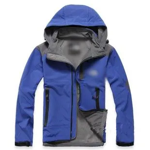 Chaqueta para hombres 2022 The Winter New Outdoor Sportswear Softshell Jackets para hombres a prueba de agua a prueba de viento.