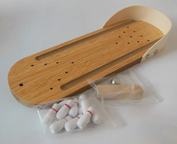 Wooden Mini Bowling Game Nettes Tischballspiel für Kinder und Spielzeug für Erwachsene