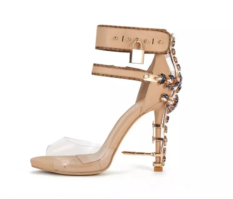 Summer Luxury Designer Shoes Woman Metal High Heel Crystal PVC Gladiator Sandals Padlock Bejeweled Ankle Strap Rhinestone Sandal
