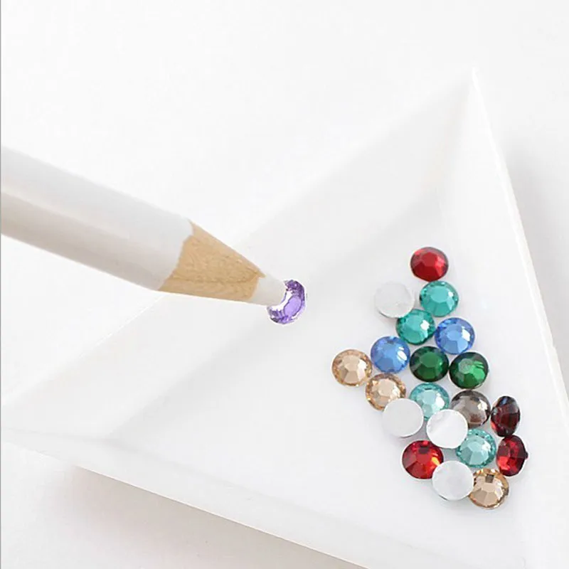 Dotting Tools Ołówek do zbierania kamieni Dekoracja Nail Art Decoration Krótki rozmiar 8.5 cm Dżetki Pickup Pens 50 SZTUK