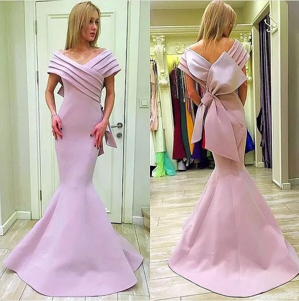 MNM Coutureピンク染色ビッグボウマーメイドプロムフォーマルドレス2018オフショルダープラスサイズ全長ドバイアラビアイブニングウェアガウン