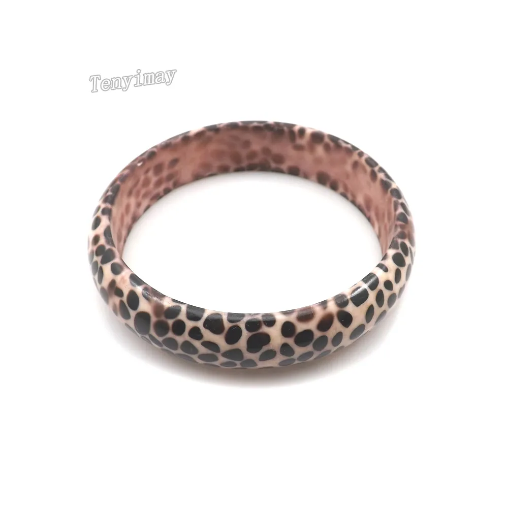 Groothandel 24 stks/partij Acryl Leopard Bangles Fit Promotie Gratis verzending