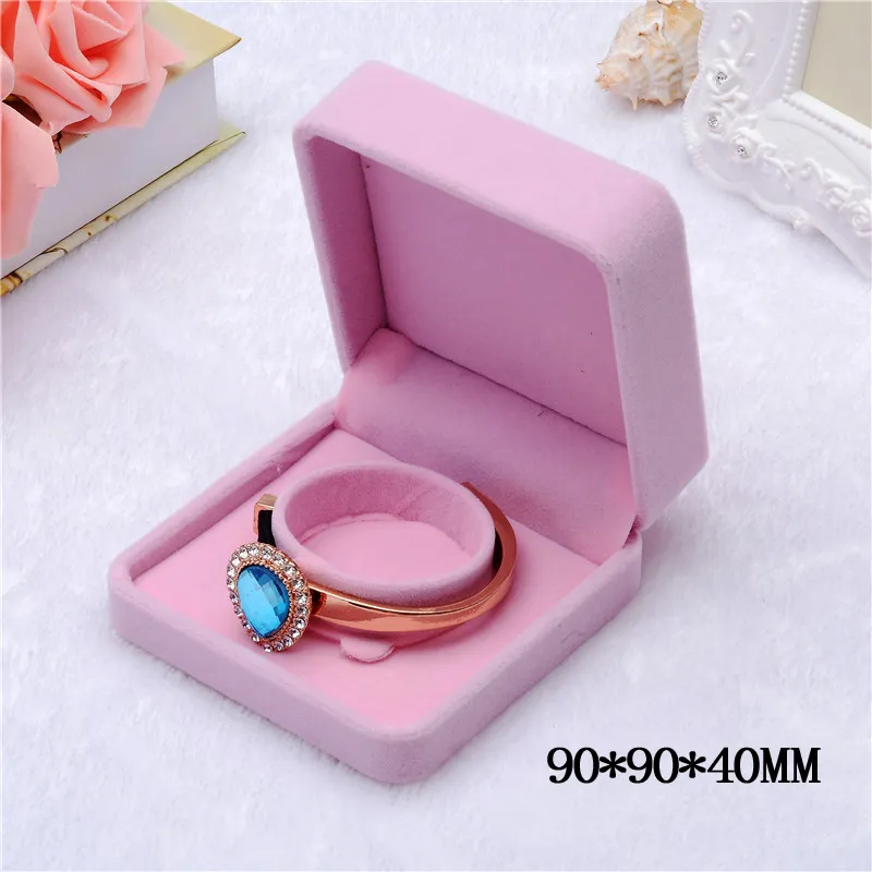 Cajas de joyería de moda PinkCreamy-blanco Anillo de terciopelo Pendientes colgante Collar pulsera brazalete Clásico Show Caja de regalo octogonal de lujo