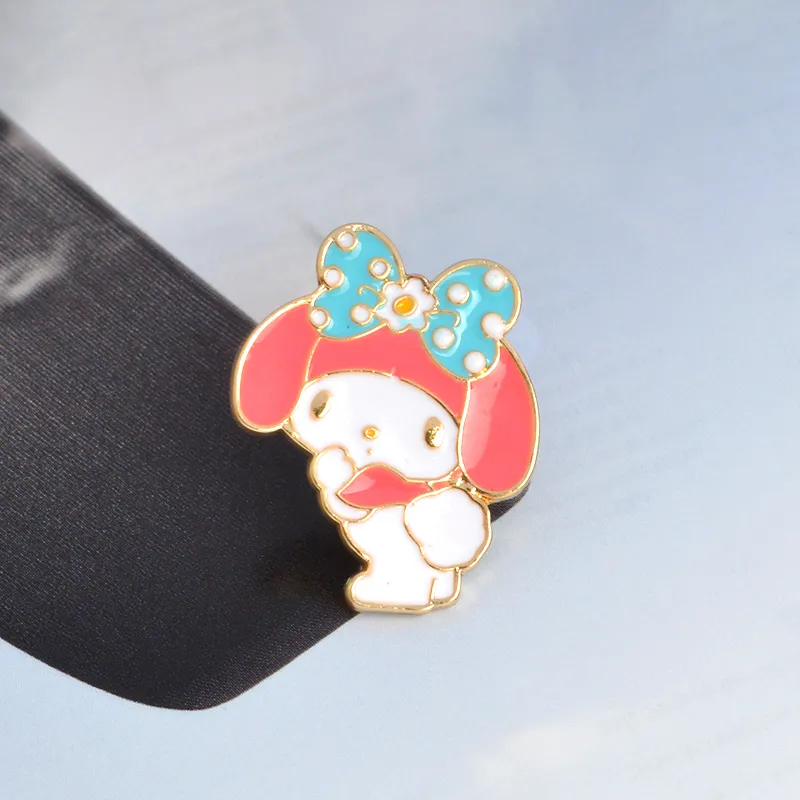 Alfinetes de esmalte My Melody colarinho chapéu broche de lapela para mulheres e meninas coelhinha cachorrinho joias fofas