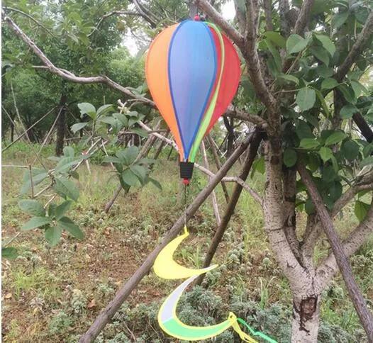 Rainbow Stripe Grid Windsock Hot Air Balloon Wind Spinner Trädgårdsgård utomhusdekoration i lager