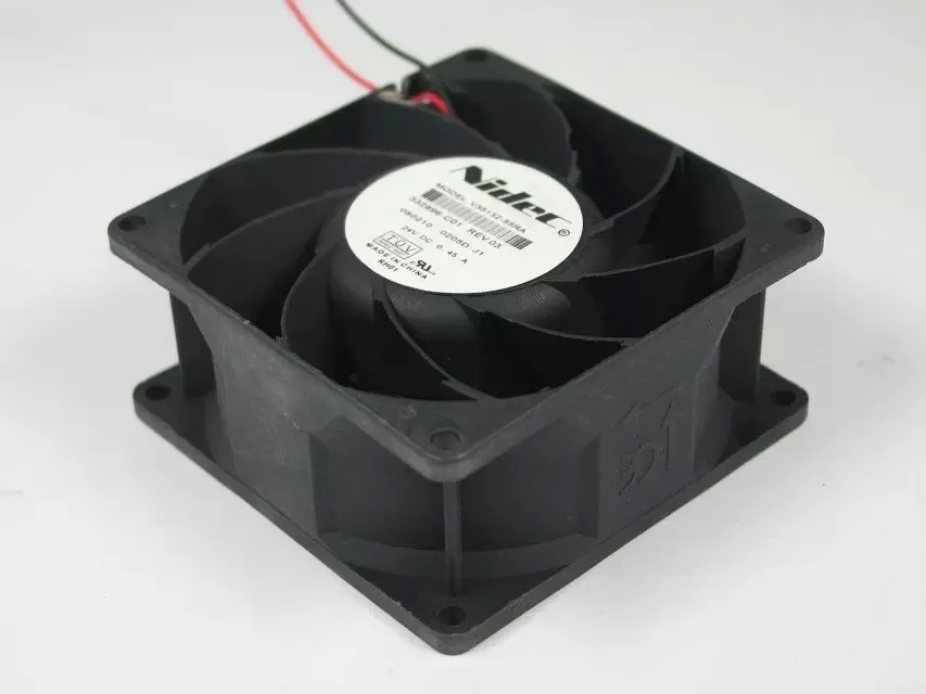 Gratis frakt V35132-55RA, 332896-C01 DC 24V 0.45A 2-tråds 2-polig kontakt 90mm 80x80x38mm Server Square Cooling Fan