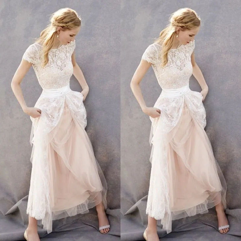 2017 Bohemian Beach Lace Abiti da sposa economici Bateau manica corta davanti Split Blush rosa Tulle Abiti da sposa su misura Cina EN11224