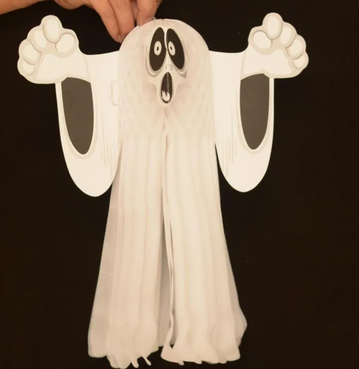 Terrible 3D Ghost Halloween Decor Tissue Paper Honeycomb Ghost Hanging Festival Party Store Markt Maison hantée Décoration de Pâques blanc S L