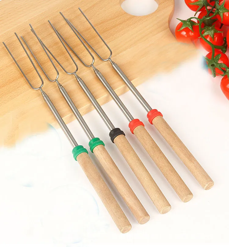 Camping Camping Corn Corn Dog Télescopage Barbecue Rôtir Rôtir des bâtons de fourchette BBQ Forks Random Color5641832