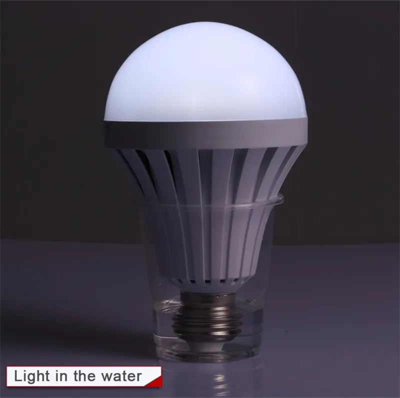 Ampoule LED E27, lampe de secours, 5W 7W 9W 12W, contrôle manuel/automatique, lumière à 180 degrés, les vendeurs de rue utilisent 3 à 5 heures de travail