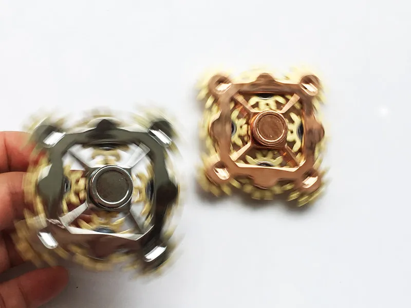 Nine gear Linkage Hand spinner colors 9 teeth gear HandSpinner Fidget Spinners with 9 wheels Top Finger Gyro Decompression Anxiety Toy