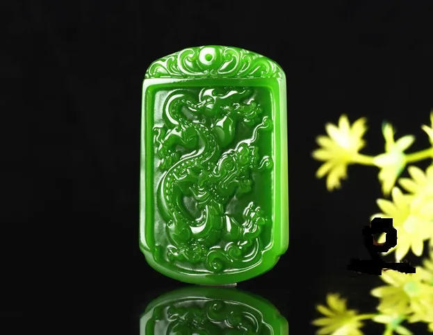 Pendentif jade vert sabrina rectangulaire. Collier pendentif