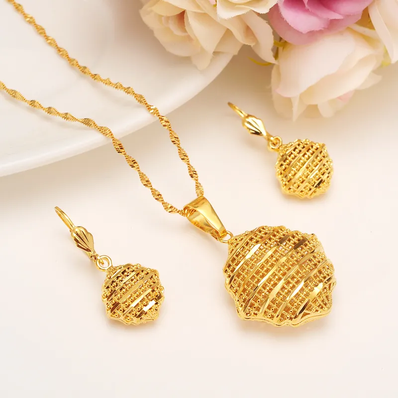 LIVRAISON GRATUITE Mode Collier Boucle D'oreille Ensemble Femmes Cadeau De Fête Fine 14k Jaune Solide Or Rempli Feuille Collier Boucles D'oreilles Ensembles De Bijoux