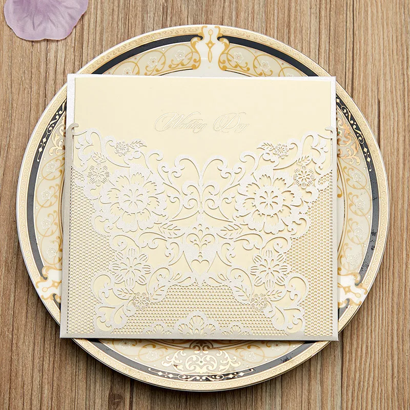 Zaproszenia ślubne Zestawy Eleganckie Zaproszenia ślubne Zaproszenie Laserowe Cut Zaproszenia Karty Butterly Urodziny Wesele Zaproszenie