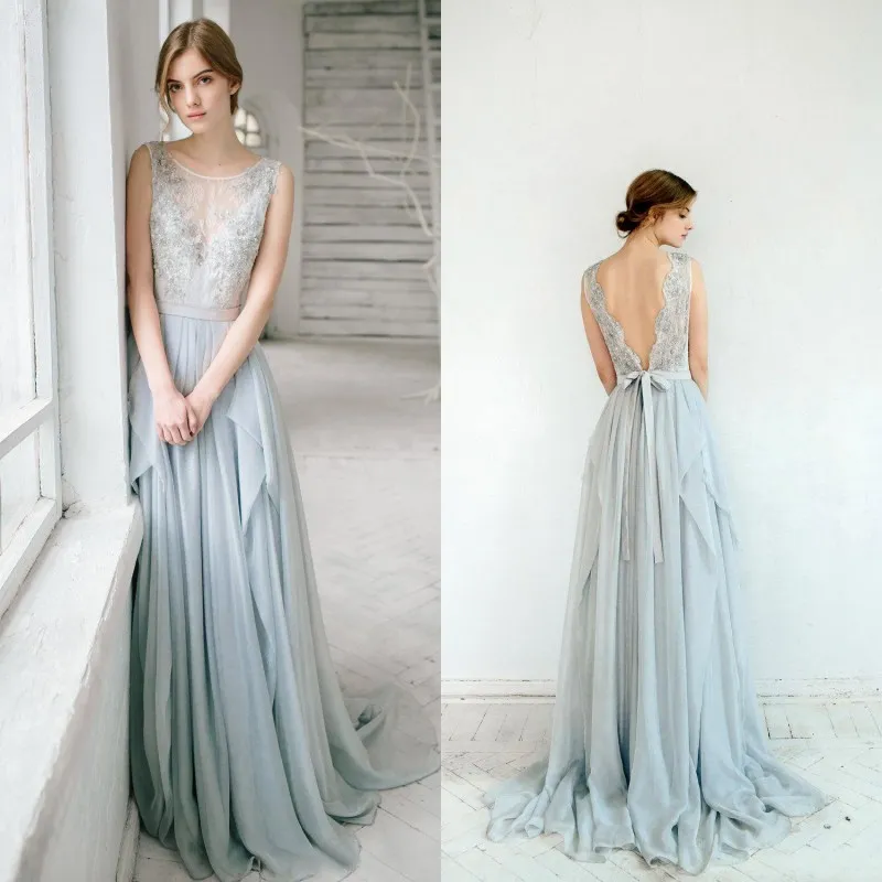 Affascinante 2016 Dusty Blue Chiffon Backless Abiti da damigella d'onore Lungo Gioiello economico Pizzo con perline Fascia Lunga damigella d'onore Abiti su misura EN111511