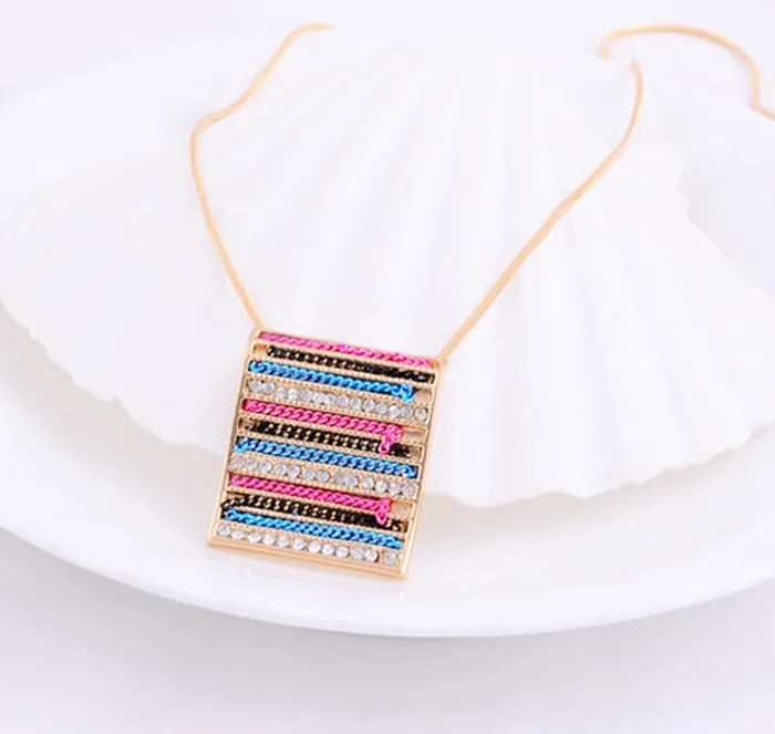 Designer Fashion Candy color Stripe Charm Square Pendant Necklace for Women Choker Collar Statement Necklace Gold Plated Link Chain Jewelry