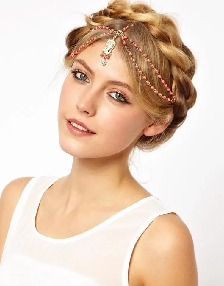 2020 رخيصة أزياء hairband عصائب الرأس الهندي BOHO البوهيمي المجوهرات أبيض / أحمر مطرز خوذة النساء سلسلة شعر الرأس لحضور حفل زفاف