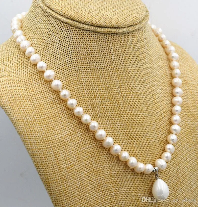 2017 7-8mm White Akoya Cultured Pearl & 12x16mm Shell Pearl Pendant Necklace