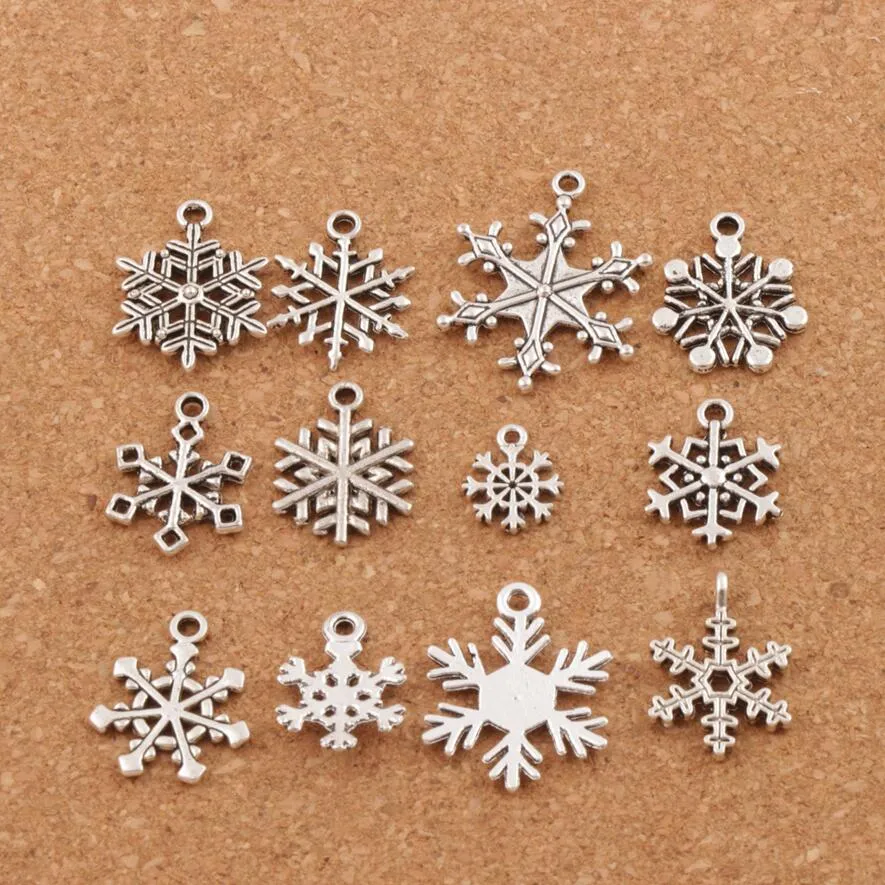 Noël MIXED Snowflake Charms 120pcs / lot Antique Argent Pendentifs Bijoux DIY L770 L738 L1607 L742 Fit Bracelets Colliers LM38235M
