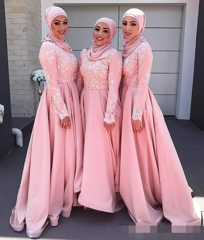 Blush Pink 2019 Muzułmańskie Druhna Suknie Załogi Długie Rękawy Aplikacja Suknie Wieczorowe A-Line Skromna Maid of Honor Dresses