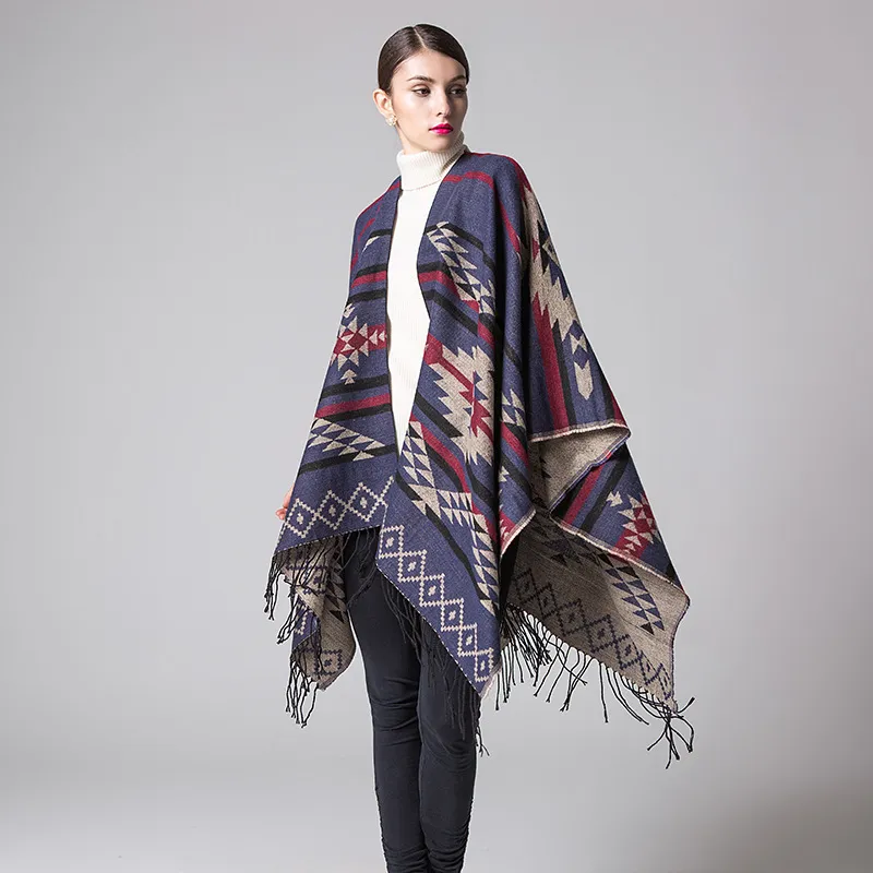 2017 Etnisk geometrisk sjal Kvinnor Böhmen Cashmere Tassel Poncho Aztec Long Pashmina Kimono Stickade Capes Wraps Cardigan