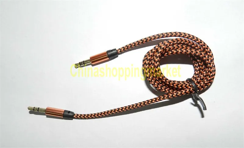 3.5mm Audio Fabric Flätad Kabel Male-Man för iPhone 5 5S 4 4S 6 HTC Xiaomi Samsung Car Extension Line 1m 3FT WG004