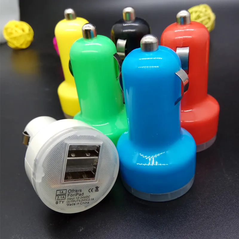 2 USB Car Charger colorato porta sigaretta 5v 1A Micro adattatore di alimentazione automatica Dual USB Apple samsung s7