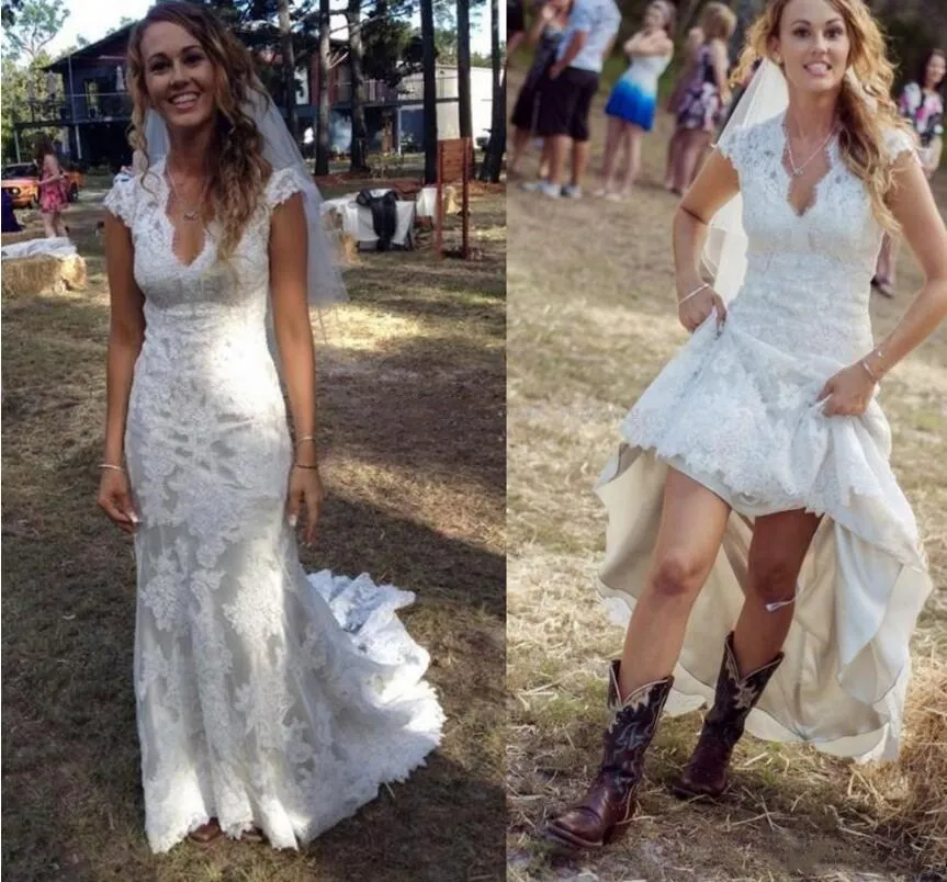 2018 Vintage Country Brautkleider V-Ausschnitt Cap Sleeves Bodenlangen Spitze Brautkleider Cowgirls High Low Backless Brautkleider