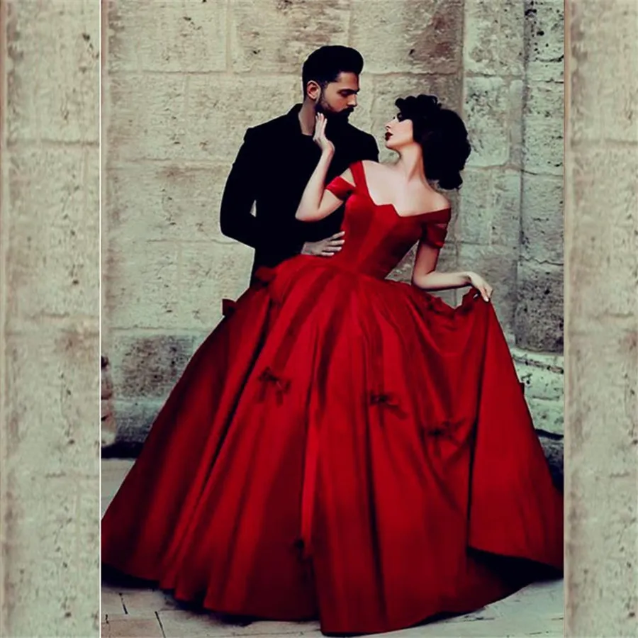 Sais Mhamad rouge robes de bal robe de bal mancherons satin velours longue robe de soirée haute qualité princesse danse porter femmes robes de soirée