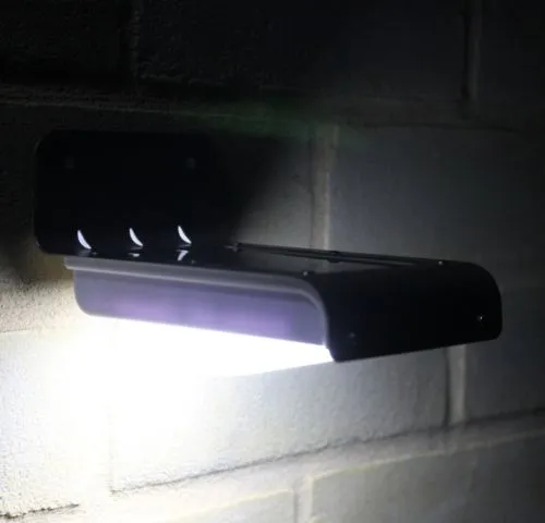 Popular 16 LED Solar Power Sensor de Movimento Jardim Lâmpada de Segurança Ao Ar Livre Luzes À Prova D 'Água frete grátis DHL