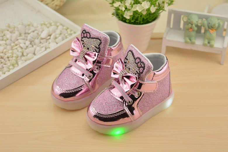 Wholesale New Shoes Boy And Girl Shoes Light Sneakers Skateboarding