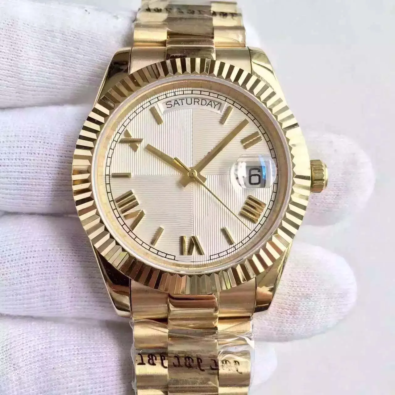 Bezpłatna wysyłka Roma 18K Gold Daytate 40 mm samodzielne automatyczne mechaniczne mechaniczne srebrne tarcze Krążona ramka Ukryta składana korona zapięcie męskie zegarek męski