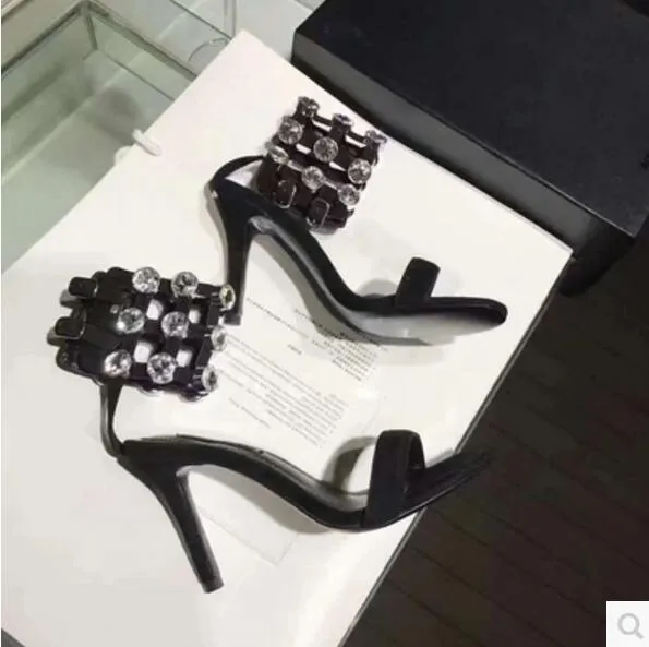 2017 nouveauté femmes stud talons hauts sandales à bout ouvert sandales gladiateur bride à la cheville sexy chaussures de soirée talon mince