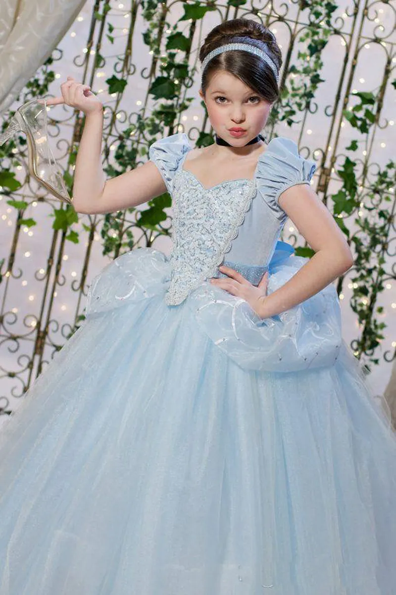 Cendrillon Pageant Robes Pour Les Adolescents À Manches Courtes Plis Paillettes Laçage Bleu Ciel Enfants Robe De Bal Robe De Fille De Fleur Tulle Fille Robe De Bal