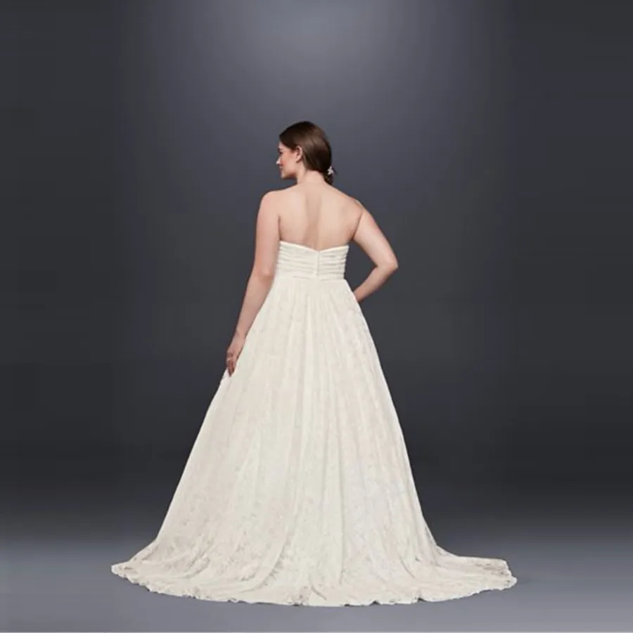 A-Line Wedding Dresses New Charming Sweetheart Lace Designer Bridal Gowns Open Back Court Train Plus Size Dresses 9WG3829