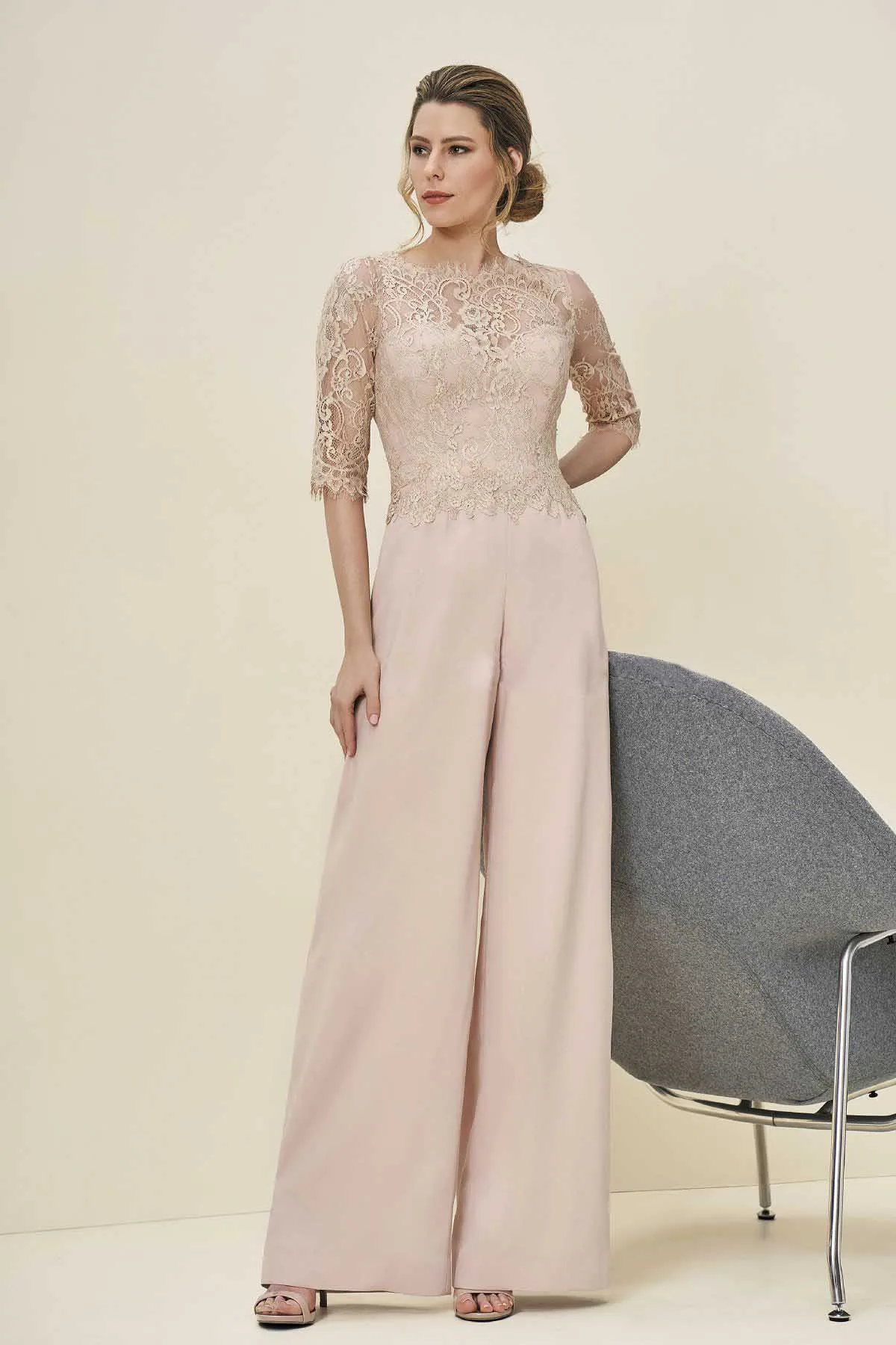 Moderne Dentelle Applique Mère De La Mariée Pantalon Costumes Jewel Neck JumpSuit Plus La Taille Mères Pantalon