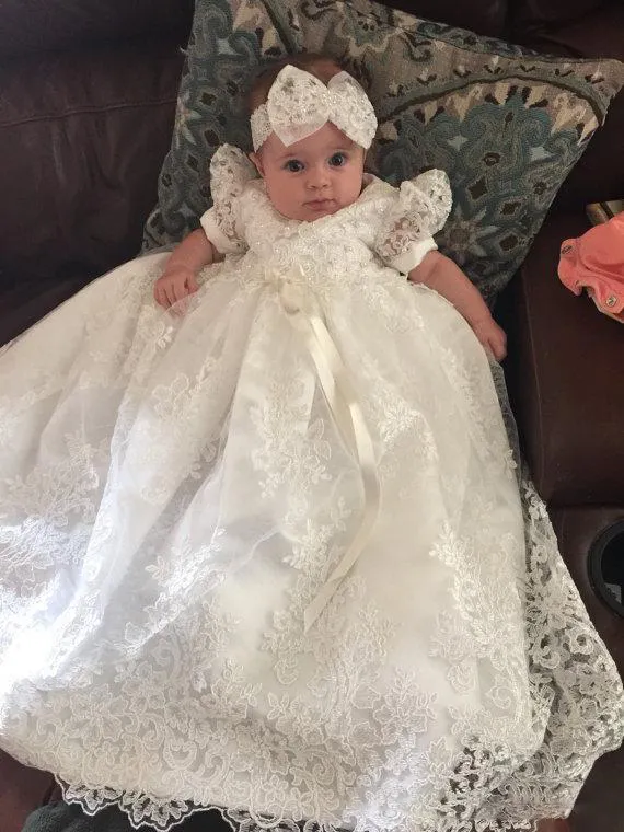 White Lace Princess Baby First Communion Dresses Pearls Beaded Short Sleeve Girls Dress With Ribbon Sashes Children Long Prom Party Gowns