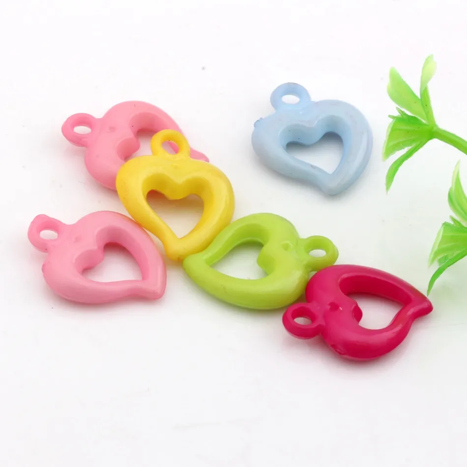 250 Pz Ciondolo di Fascino Del Cuore di Plastica Acrilica Colorata La Creazione di Gioielli, Risultati Braccialetto Collana Accessori FAI DA TE 15x19mm