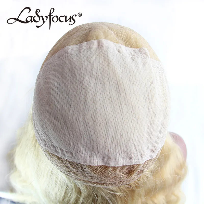 613 Blonde Full Lace Perruques de Cheveux Humains Blond Clair Vague Naturelle Avant de Lacet Perruque Avec Bébé Cheveux Brésilien Perruque Dorée Pour Les Femmes Noires2043109