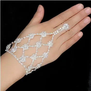 Gorgeous Bridal Finger Ring Bracelets Rhinestone Hand Harness Bangle Slave Chain Bracelets Wedding