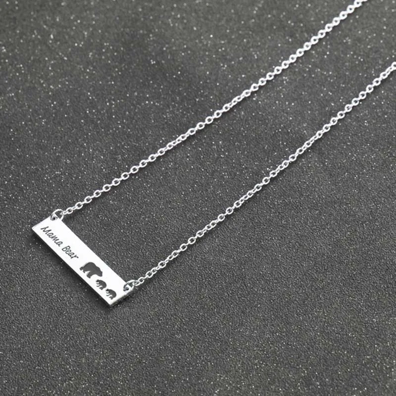 Mama Bear Tag bar necklace Engraved Animal Pendant Necklaces mom Mother Kids gift Fashion Jewelry chain will and sandy