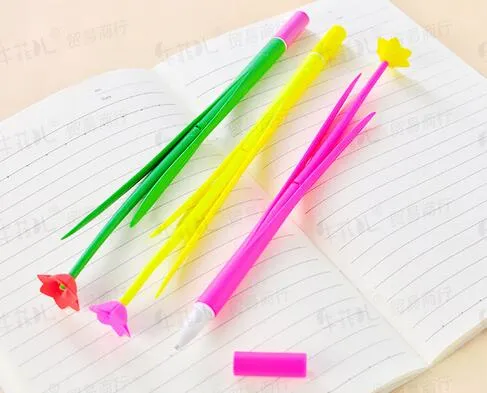 Many Fashion Spicy Creative Stationery Sweet Lucky Bloom Plant Floral Pattern Handle Ballpoint Pen Stationery 