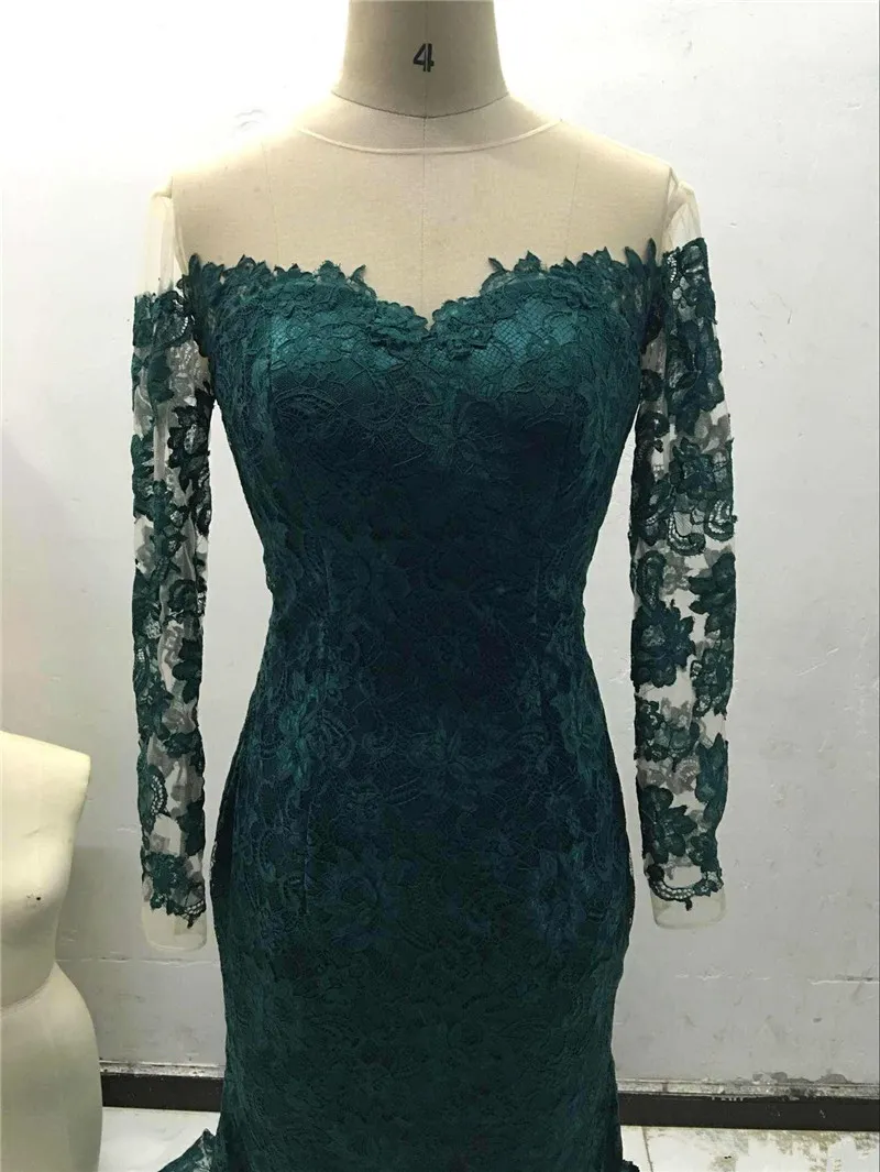 2019 New Sexy Emerald Green Long Sleeves Lace Mermaid Evening Dresses Illusion Mesh Top Long Prom Gowns Cheap Floor Length Party D3315912