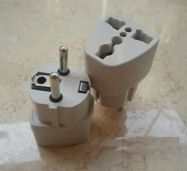 Högkvalitativ vit universal 2 -stift UK US AU till EU Euro Frankrike Tyskland Traveladapter AC Power Plug Convert European1634210