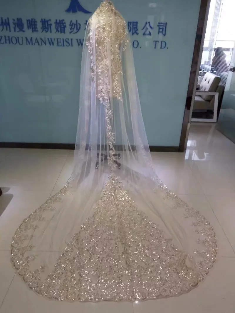 2020 Veli da sposa a uno strato 3 metri di lunghezza Immagine reale Lunghezza cattedrale Applique con paillettes Velo da sposa in tulle con pettine