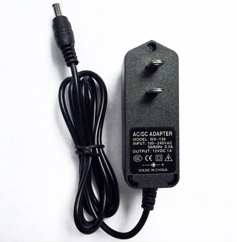 Yüksek Kaliteli AC 100 V ~ 240 V DC Güç kaynağı 12 V 1A adaptör adaptörü ABD / AB Tak + CE UL FCC