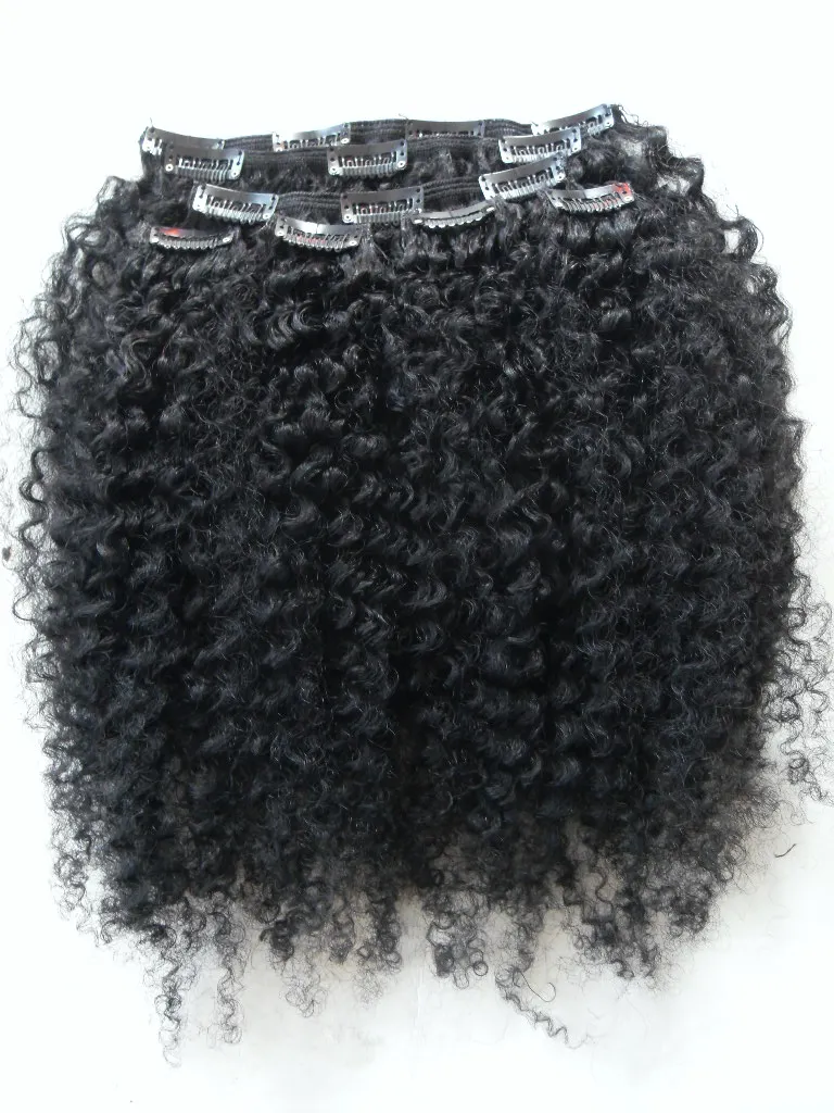 Brasilianische menschliche Jungfrau-Remy-Clip-Ins-Haarverlängerungen, verworrene Locken, Haareinschlag, Tiefschwarz, 1 Farbe9084781