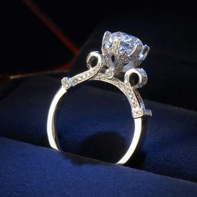 Corona di lusso intarsiata con diamante CZ in oro bianco 14KT Anello di fidanzamento con fede nuziale Anello di promessa le donne2549