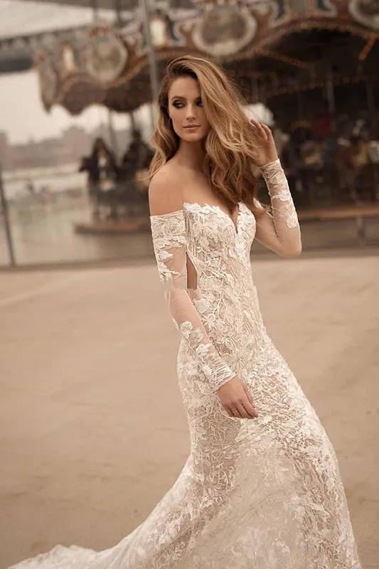 Lange Ärmel, schulterfreie Brautkleider, Berta Bridal, herzförmiger Ausschnitt, elegantes, sexy, offenes Brautkleid mit LCE-Applikation und tiefem Rücken